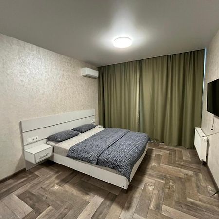 Новобудова, Vip Апартаменти, Залізничний Вокзал. Тц Україна Kiew Exterior foto
